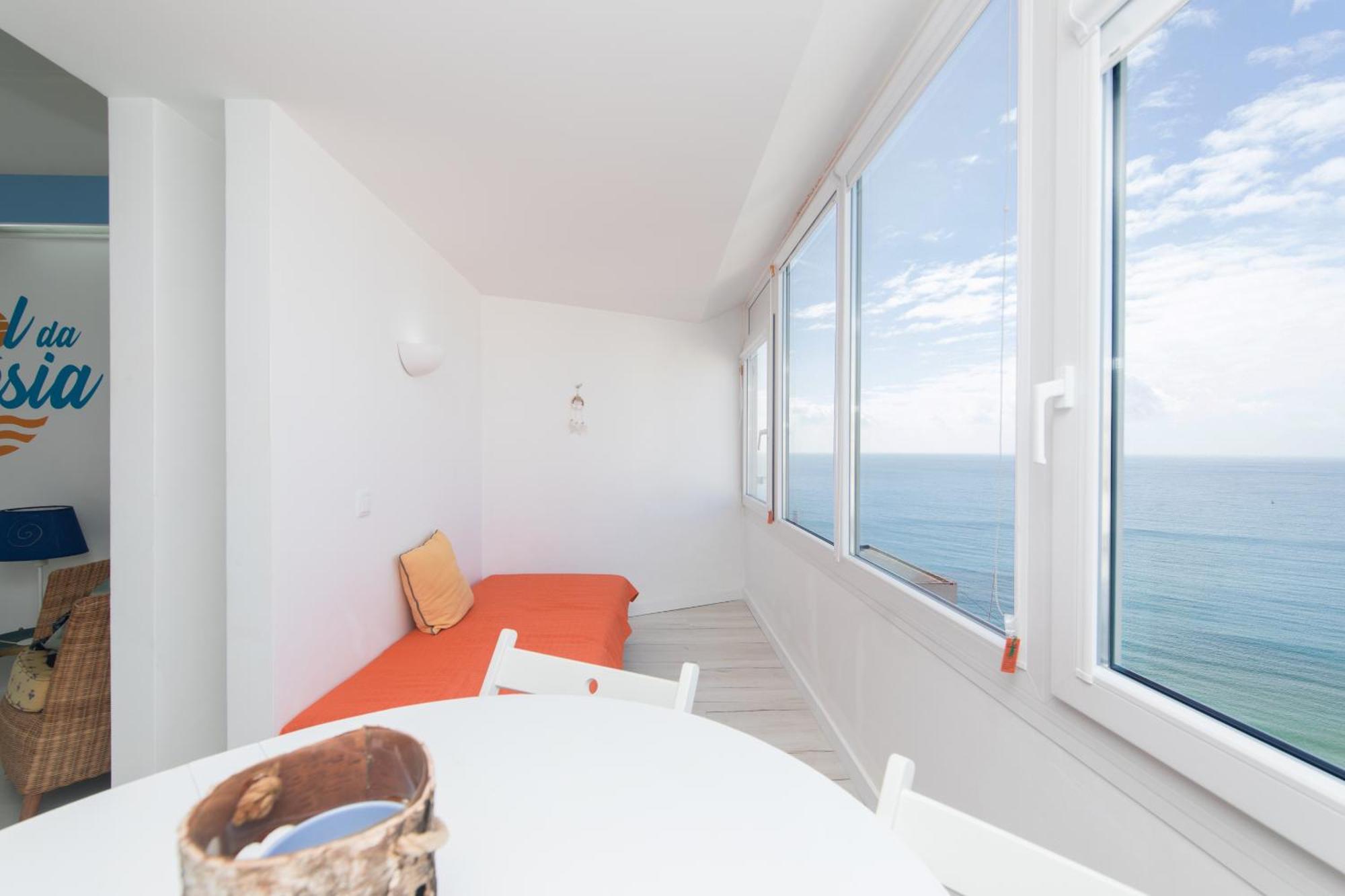 Apartamento Sol Da Falesia เซซิมบรา ภายนอก รูปภาพ